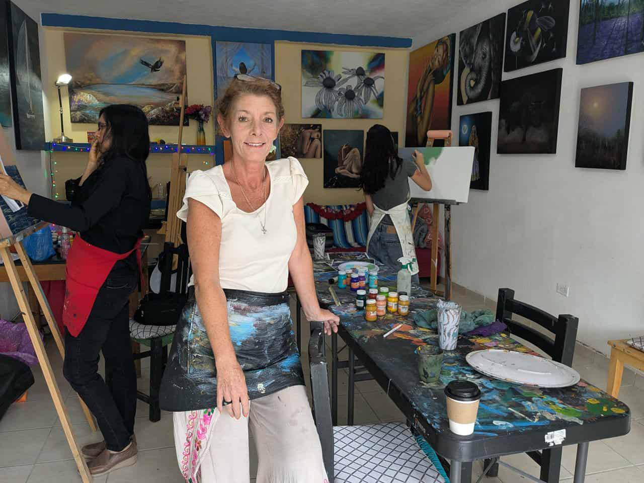 Beginner painting class in progress at Amanda's Painting studio in Bucerías, Nayarit